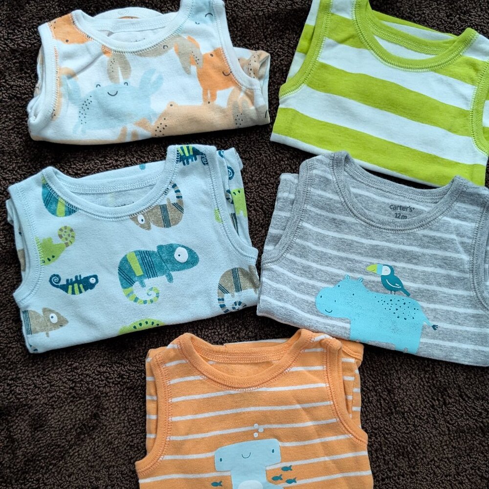 Carter's 5 pack onesies